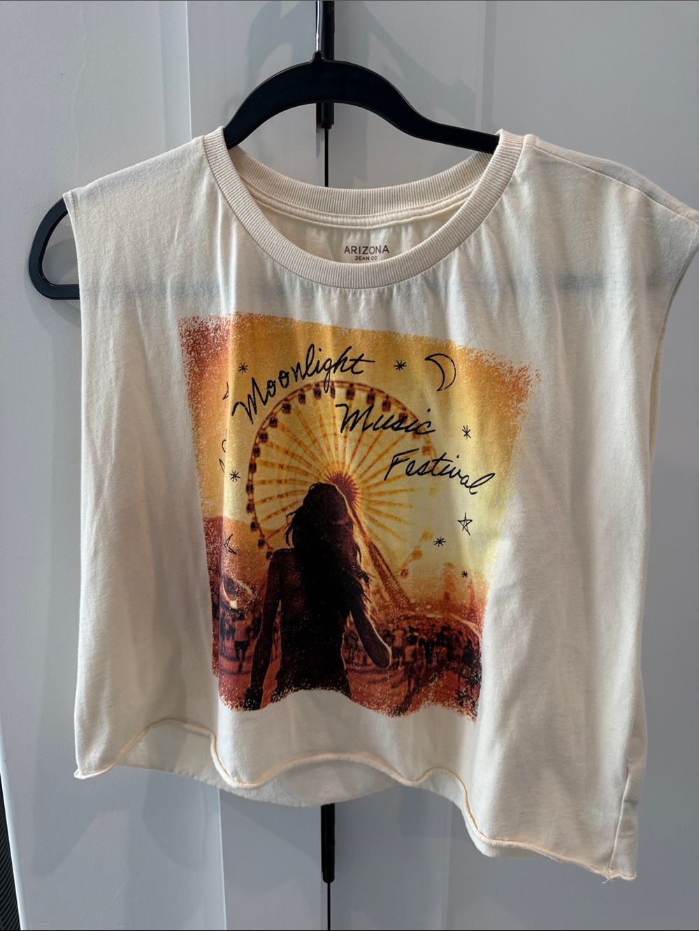 Arizona Jean Company Cream cropped Tank with Sunset Ferris Wheel Graphic